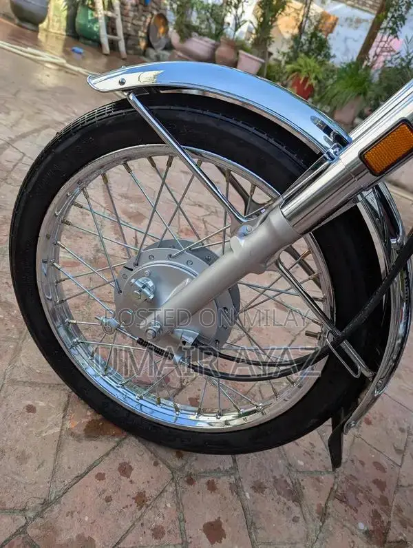 Honda CG 125 Motorcycle with Electric Start