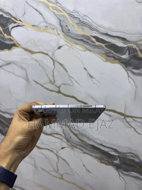 Samsung Galaxy Fold 5 Foldable Smartphone