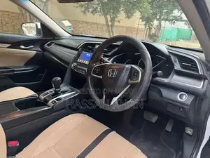 Honda Civic 1.8 IVTEC Oriel Sedan - Mint Condition