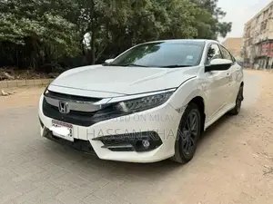 Honda Civic 1.8 IVTEC Oriel Sedan - Mint Condition