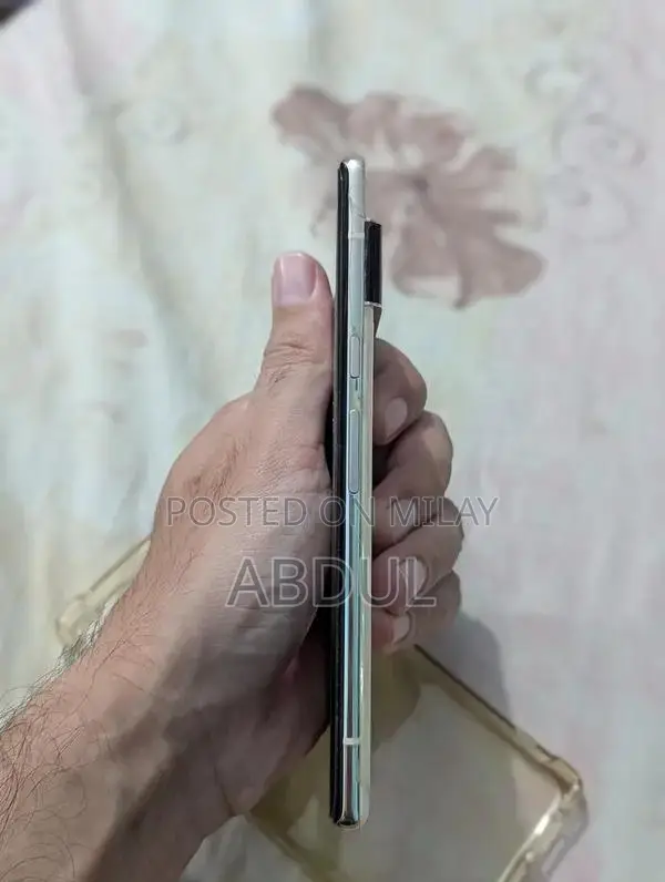 High-Performance Pixel 6 Pro Smartphone