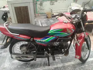 Photo - neat and clean honda pridor