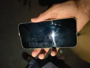 iPhone XR 64GB Smartphone with Original Accessories