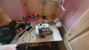 Overlock Machines Direct drive & 5 thread with servo moter