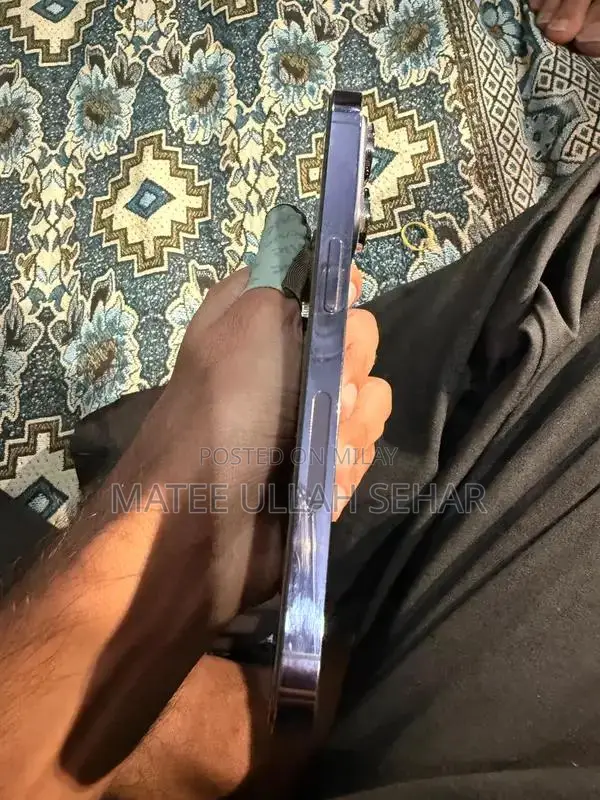 Apple iPhone 14 Pro 256GB Smartphone - Pristine Condition