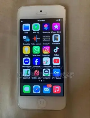 iPod Touch 7th Generation 32GB Portable Media Player