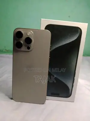 High-Performance Smartphone with Large Storage Capacity