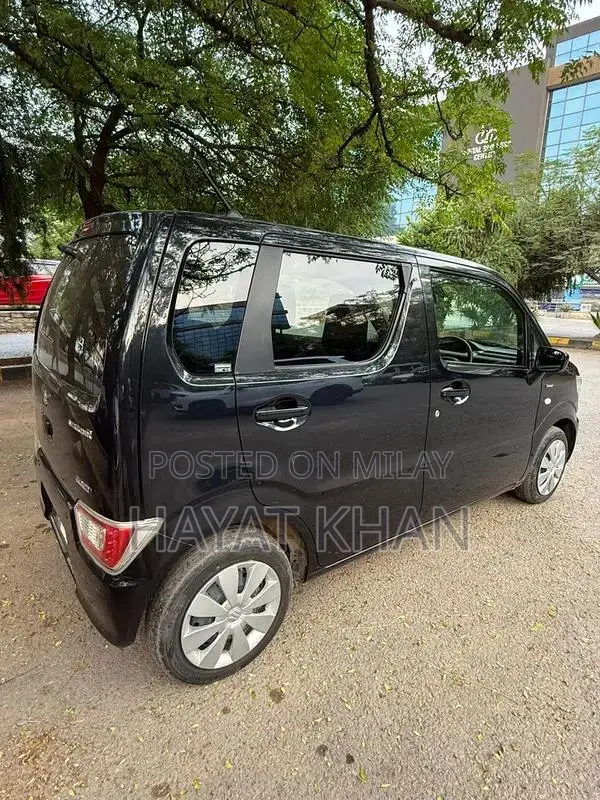 Suzuki Wagon R 2022/25