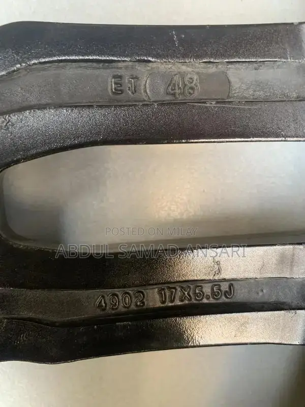 17inch Japanese alloy rims with tyres