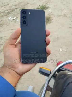 Samsung Galaxy S22 plus