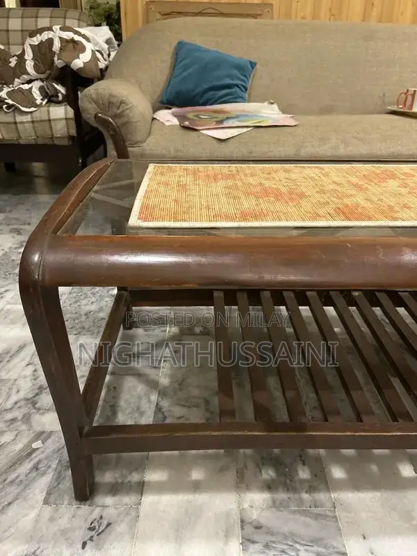 Sofa set with center table