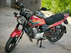 Photo - Yamaha Model YB 125Z-DX Year 2022 KM's Driven 27,000 Bike First Owner