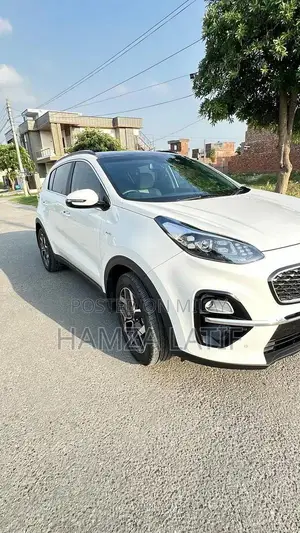 2024 KIA Sportage AWD - Premium SUV with Low Mileage