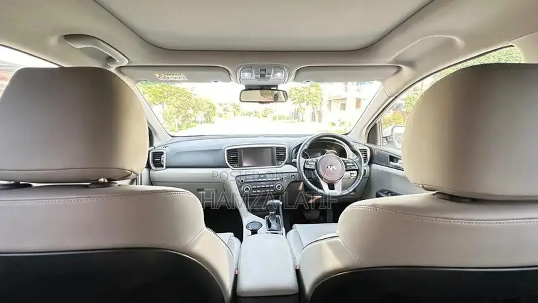 2024 KIA Sportage AWD - Premium SUV with Low Mileage