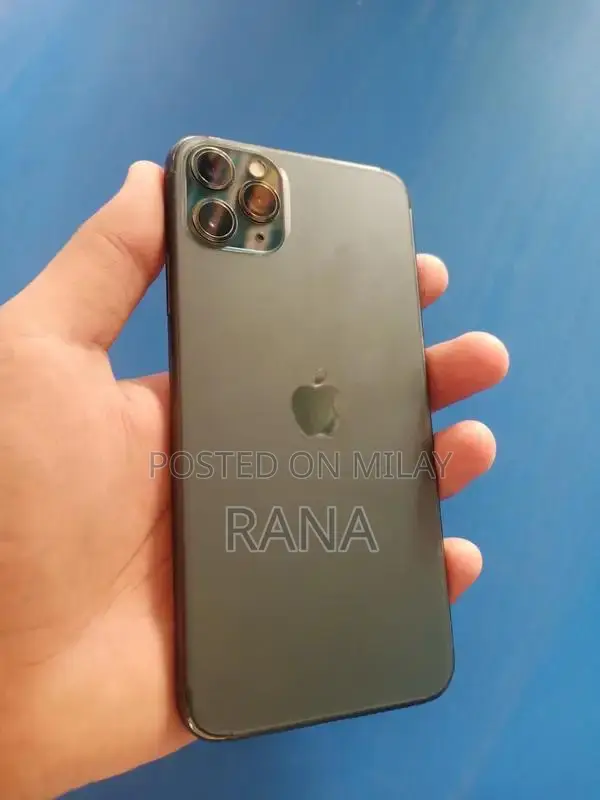 Iphone 11 pro max sim glitch sims All working. Factory unlock