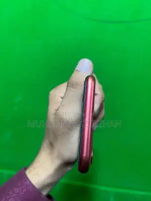 Factory Unlocked iPhone 11 with Good Battery Health