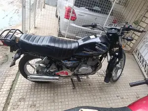 Photo - SUZUKI GS 150 SE