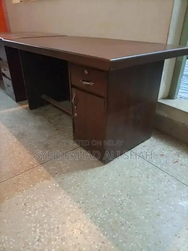 2 Office used table