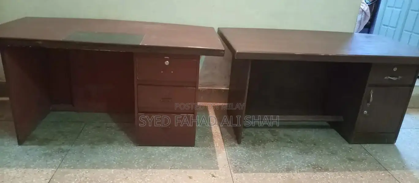 2 Office used table