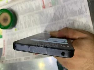 Sharp Aquos R7 256 GB Black