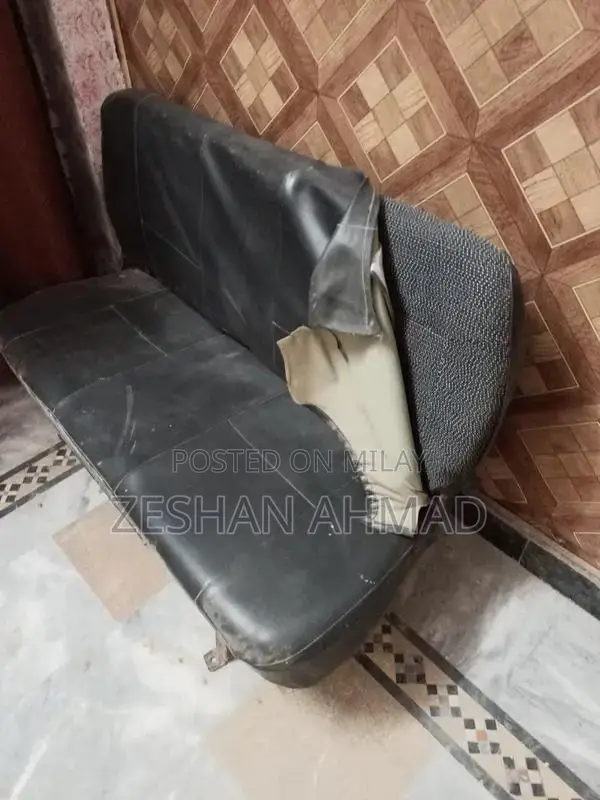 Suzuki Bolan 2011 seat for sale Geniune company poshish