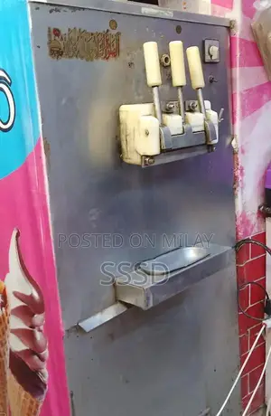 Photo - 3 phase ice cream machine