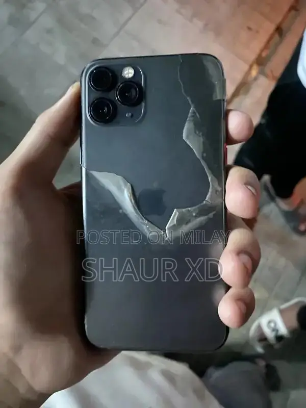 Iphone 11 pro Offical Pta waterpack exchange with new pta iphone model