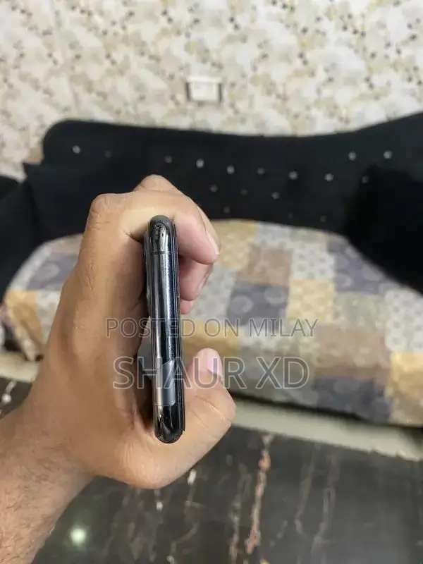 Iphone 11 pro Offical Pta waterpack exchange with new pta iphone model