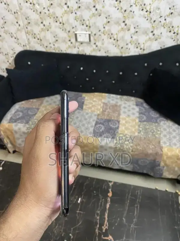 Iphone 11 pro Offical Pta waterpack exchange with new pta iphone model