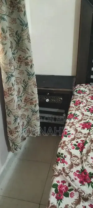 Photo - Furniture Item in Very Good Condition