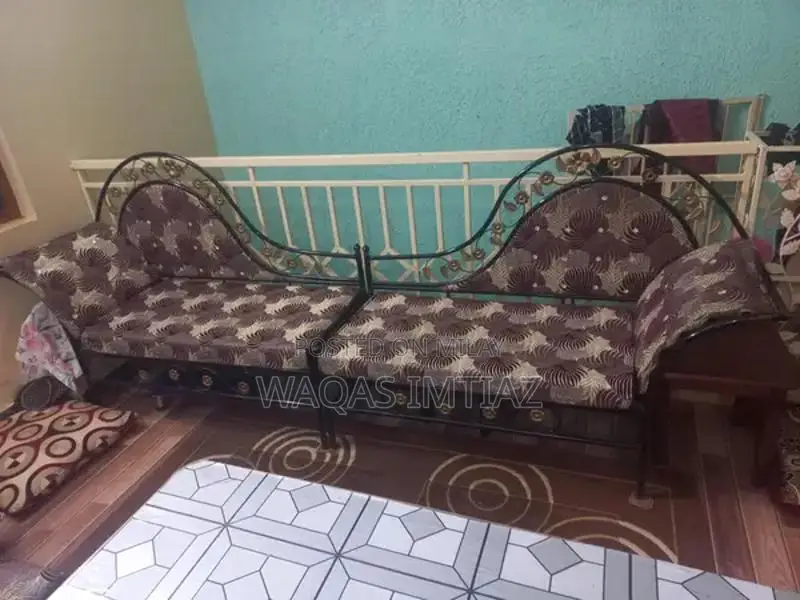 4 seatr sofa for sale