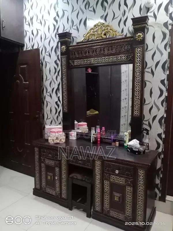 A pure wooden king bed on sale