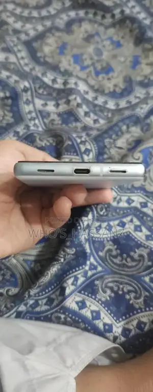 Pixel 7a 128 gb Brand New piece