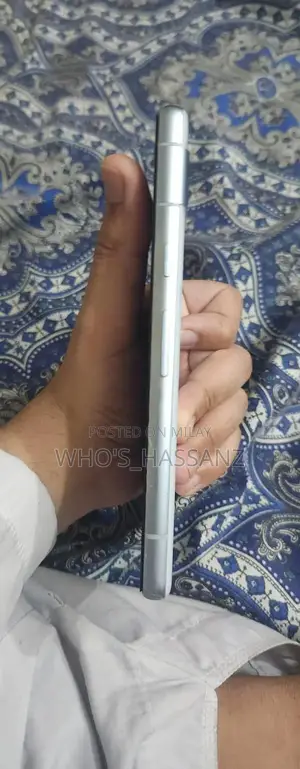 Pixel 7a 128 gb Brand New piece