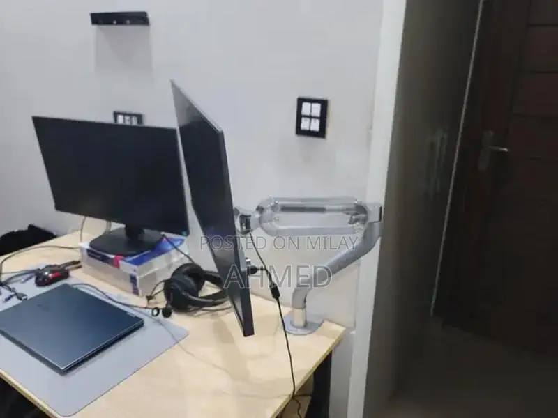 Lenovo 24 Inches 2k 75Hz IPS FreeSync USB-C Speaker