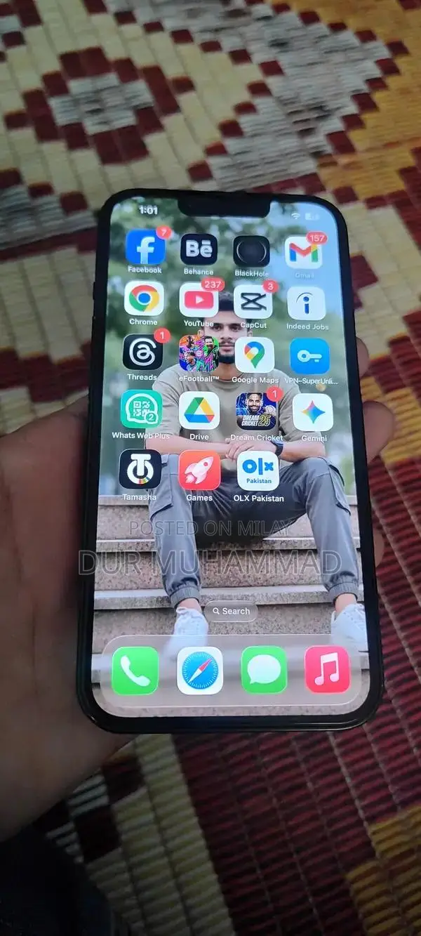 Apple Smartphone 128GB Storage High Performance