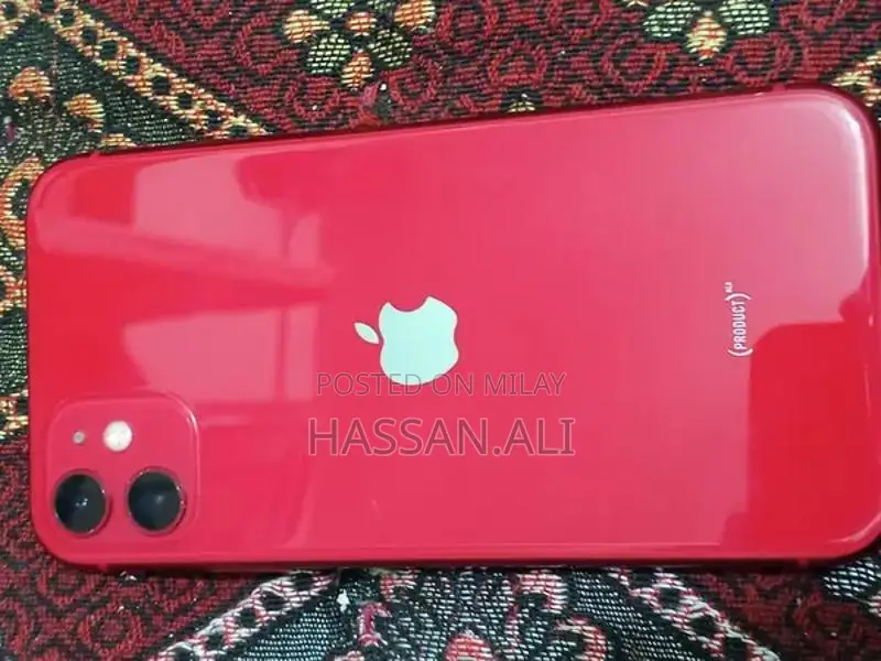 iPhone 11 red color
