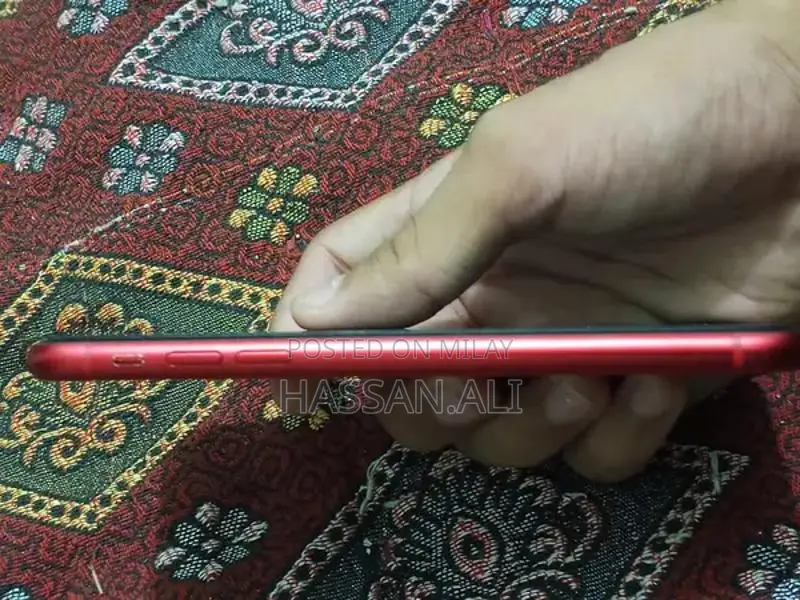 iPhone 11 red color
