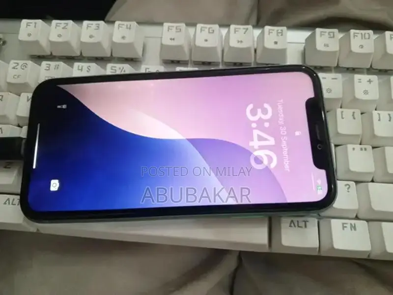 Used 64GB iPhone 11 with Minimal Wear