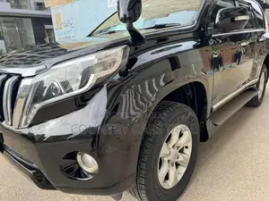 Toyota Landcruiser Prado TX 7-Seater SUV