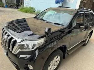Toyota Landcruiser Prado TX 7-Seater SUV