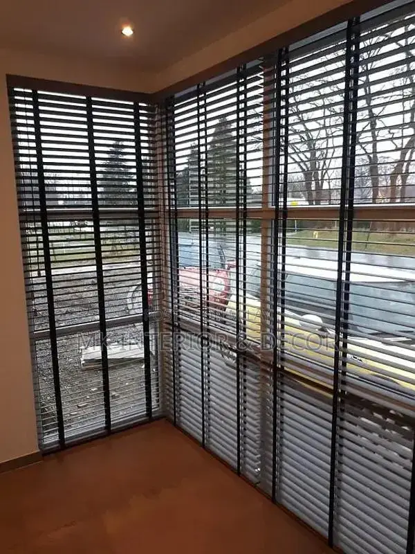 Wooden Blinds and Roller Blinds - Interior Window Treatments