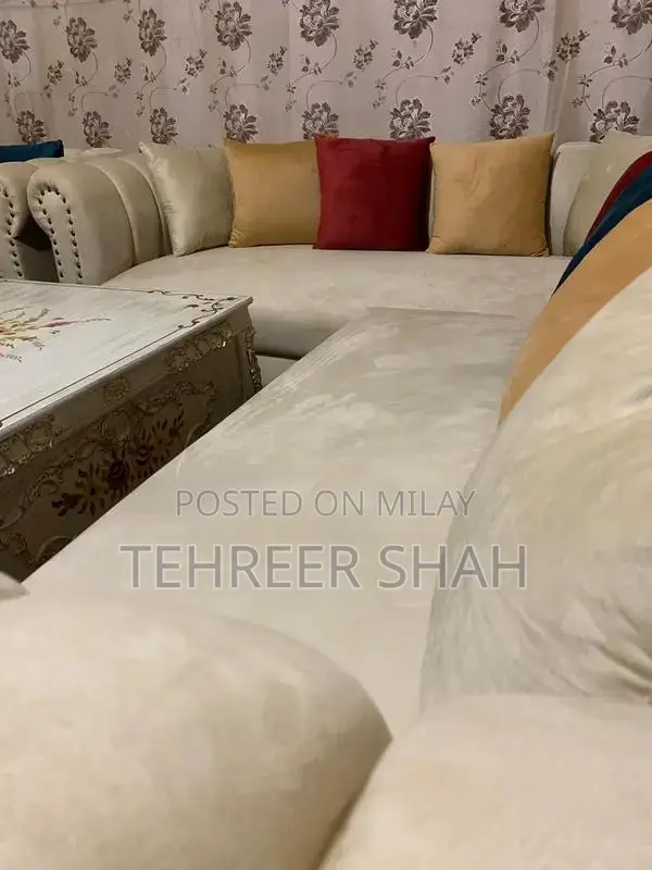 CHESTER SOFA L SHAPE