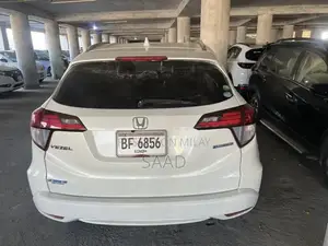 Honda vezel Z sensing