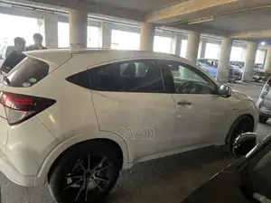 Honda vezel Z sensing