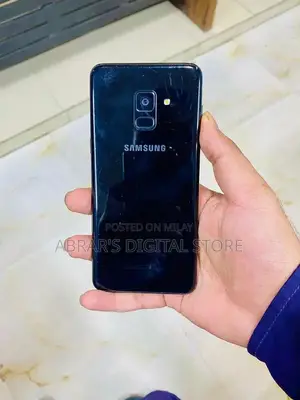 Samsung Galaxy A8 Smartphone - 3GB RAM, 32GB Storage, Black