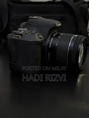 Canon EOS 200D DSLR Camera with 18-55mm Zoom Lens