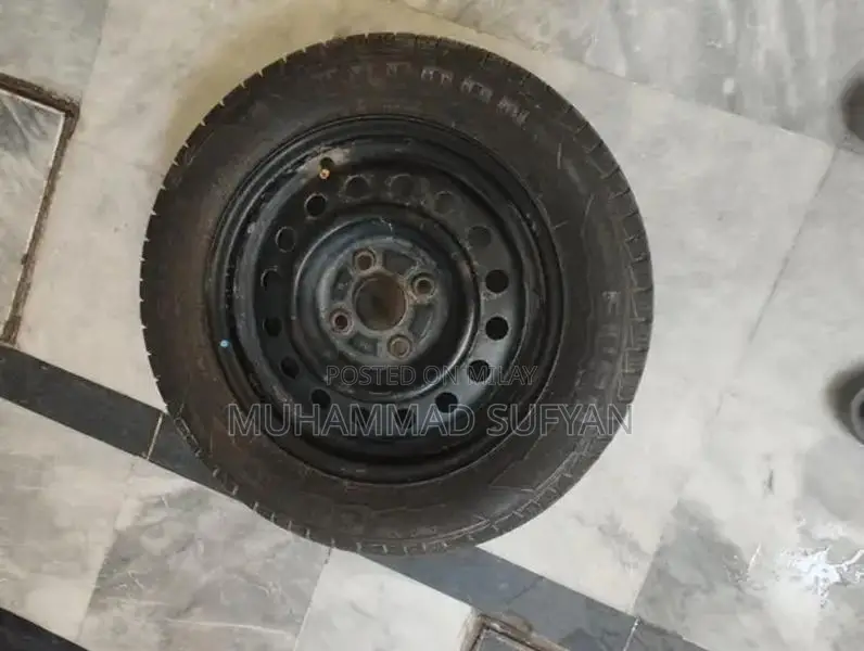 660CC Cars stupni tire for sale same as new only 1 month use