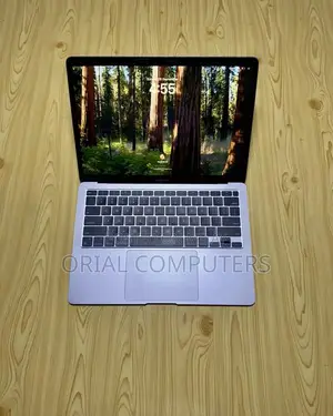 Photo - MacBook Air 2020 - Intel Core i5, 16GB RAM, 256GB SSD