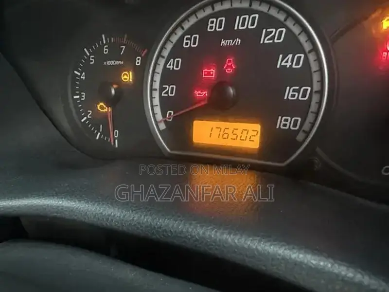 Suzuki Swift 2011 DX